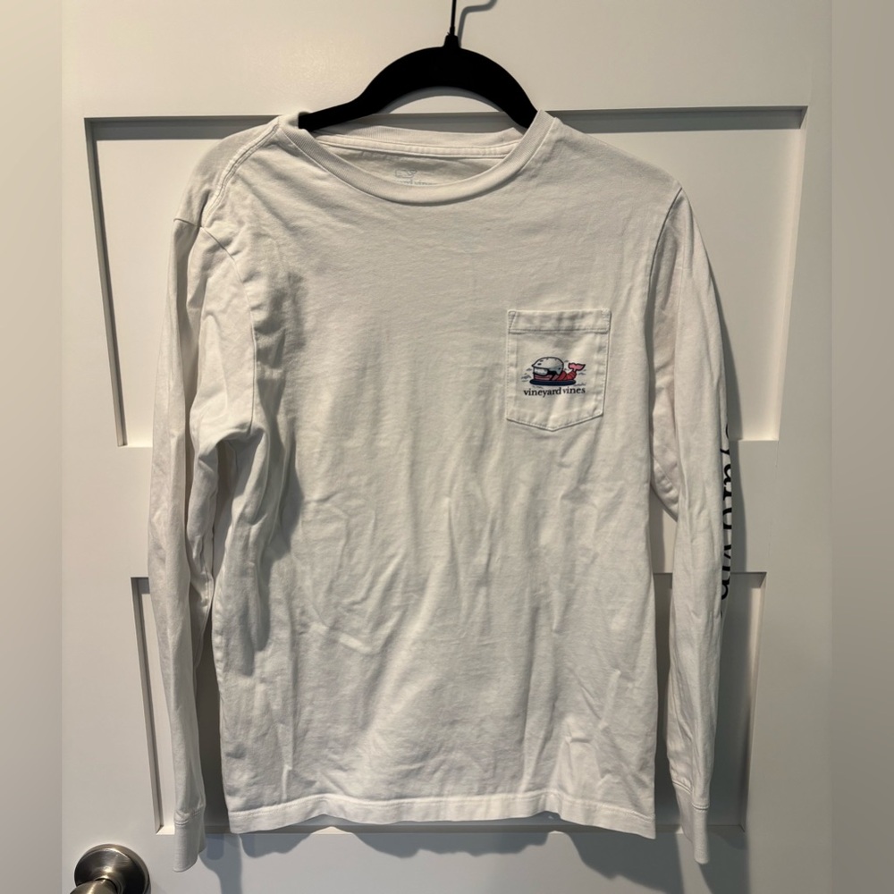Vineyard Vines Long sleeved white Shirt Snowboard size Boys Medium (12/14)